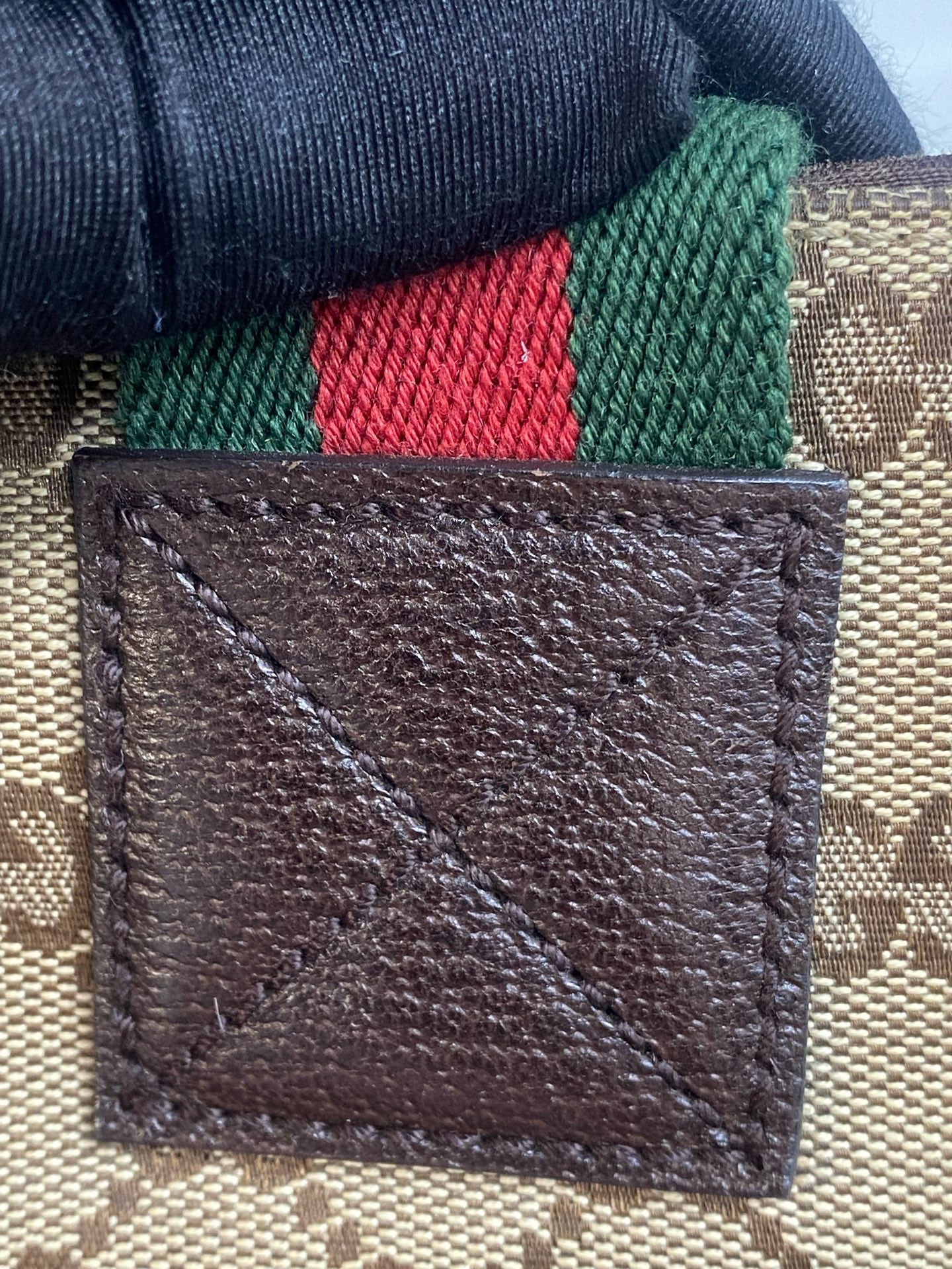 Gucci Canvas Beige Tote