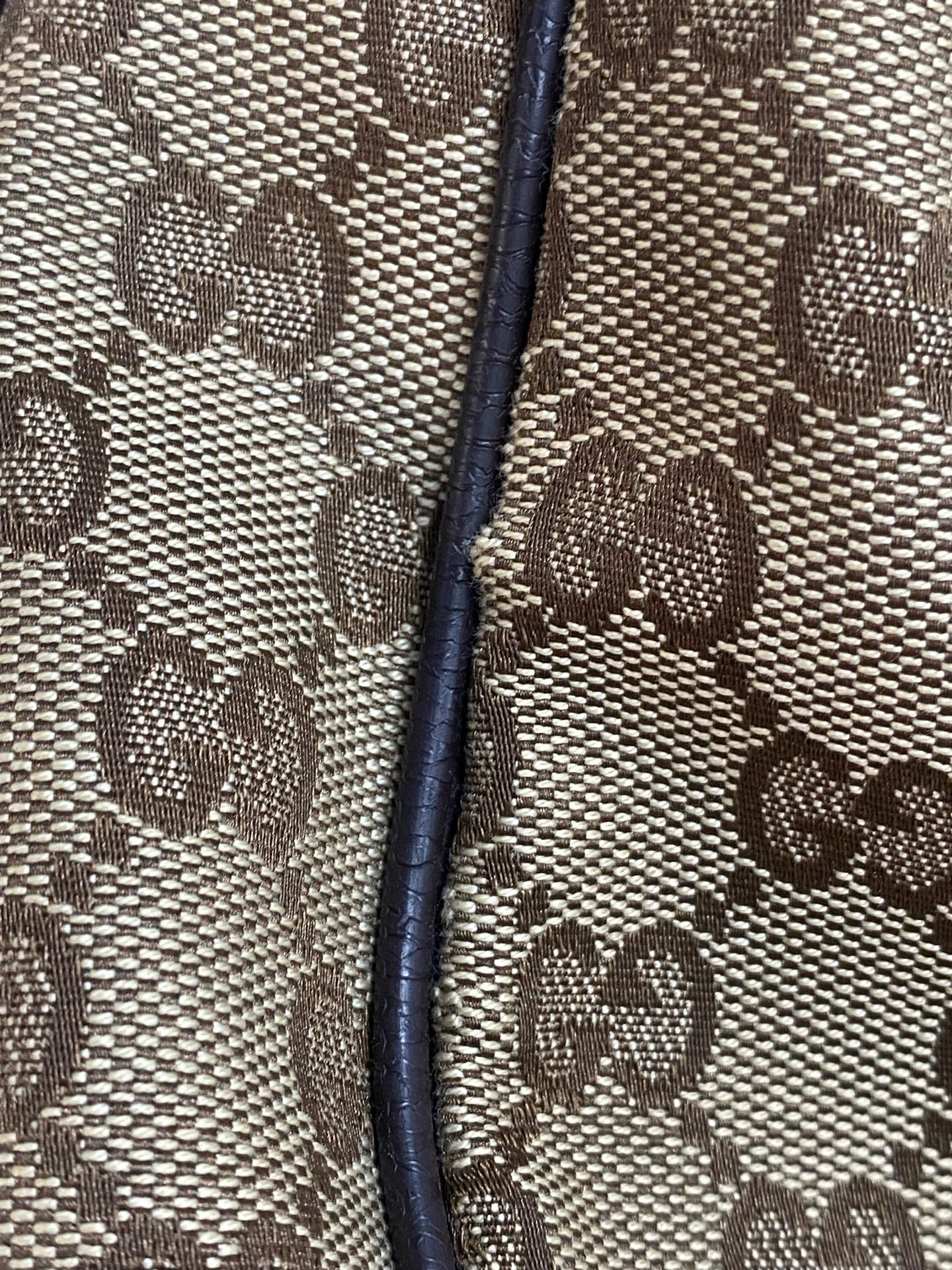 Gucci Canvas Beige Tote