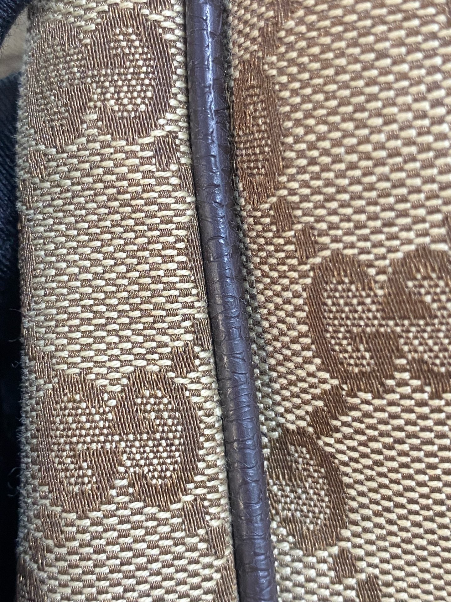 Gucci Canvas Beige Tote