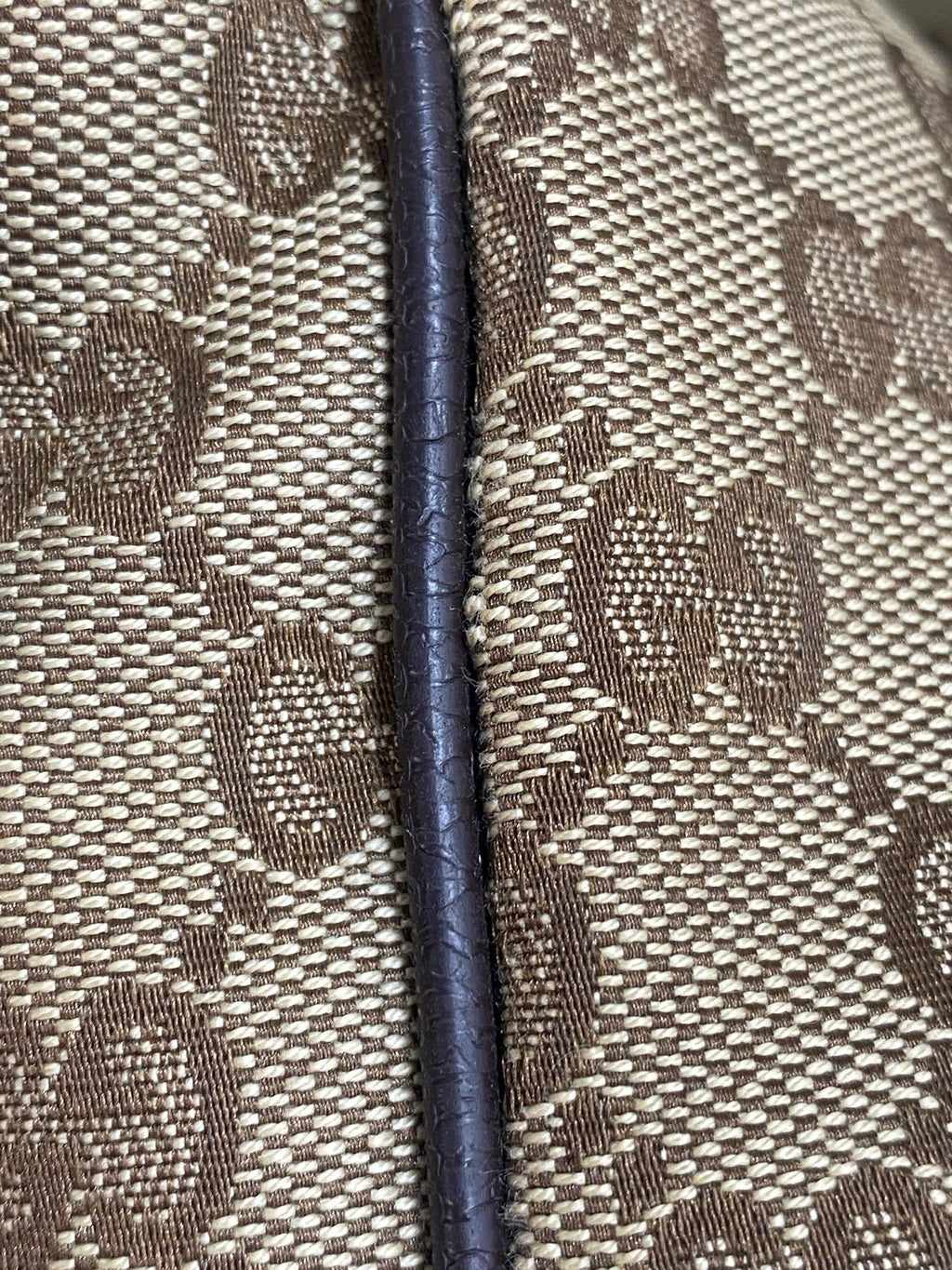 Gucci Canvas Beige Tote