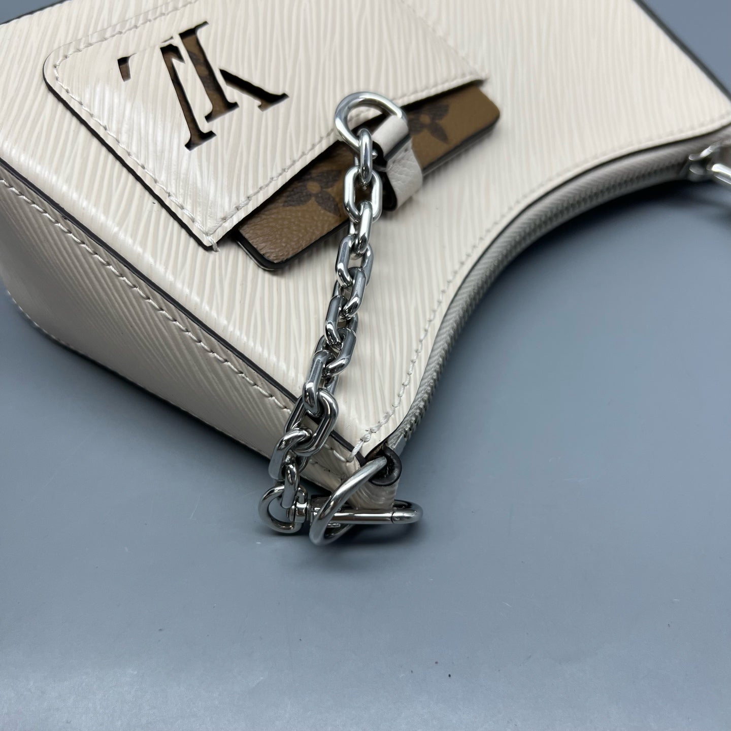 Louis Vuitton White