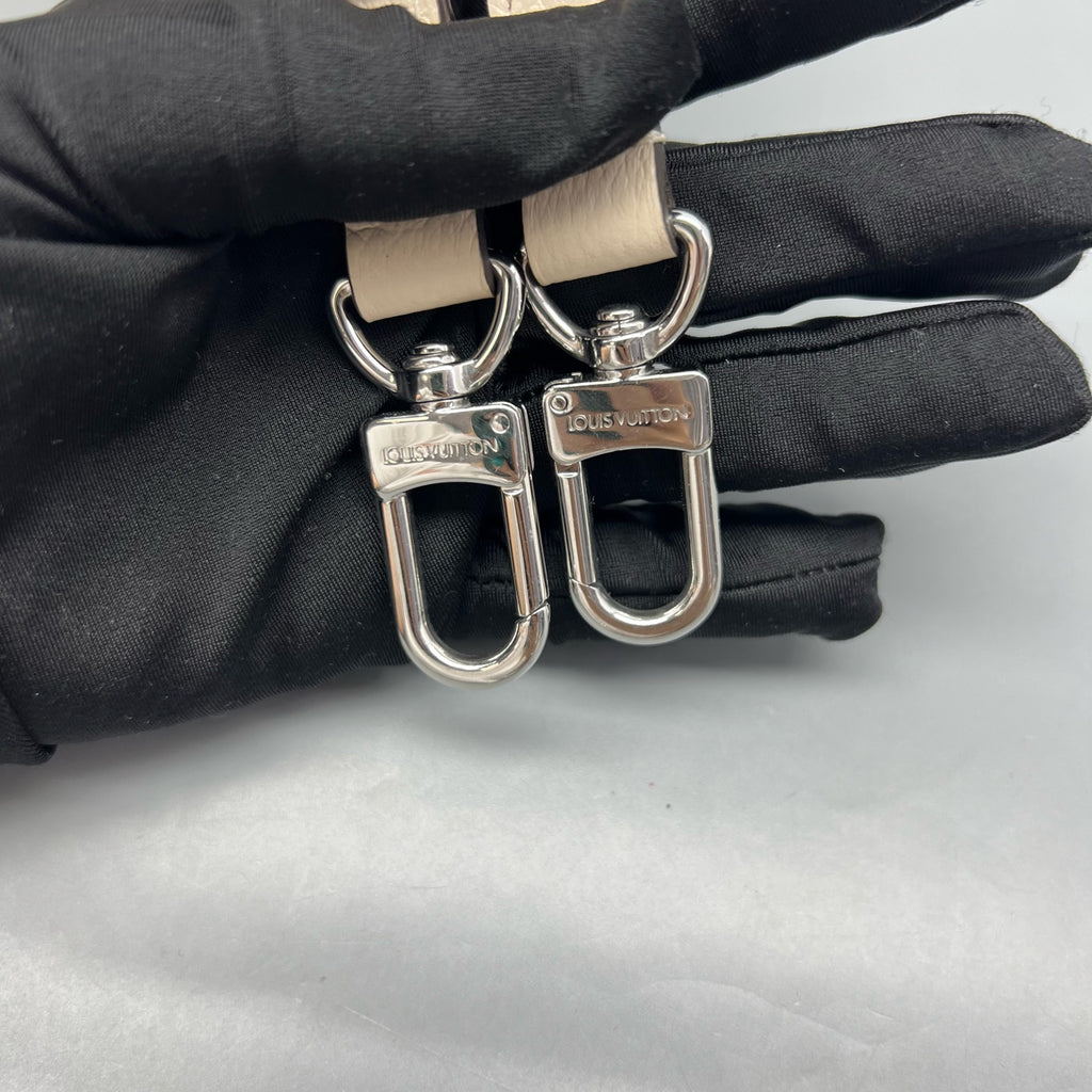 Louis Vuitton White