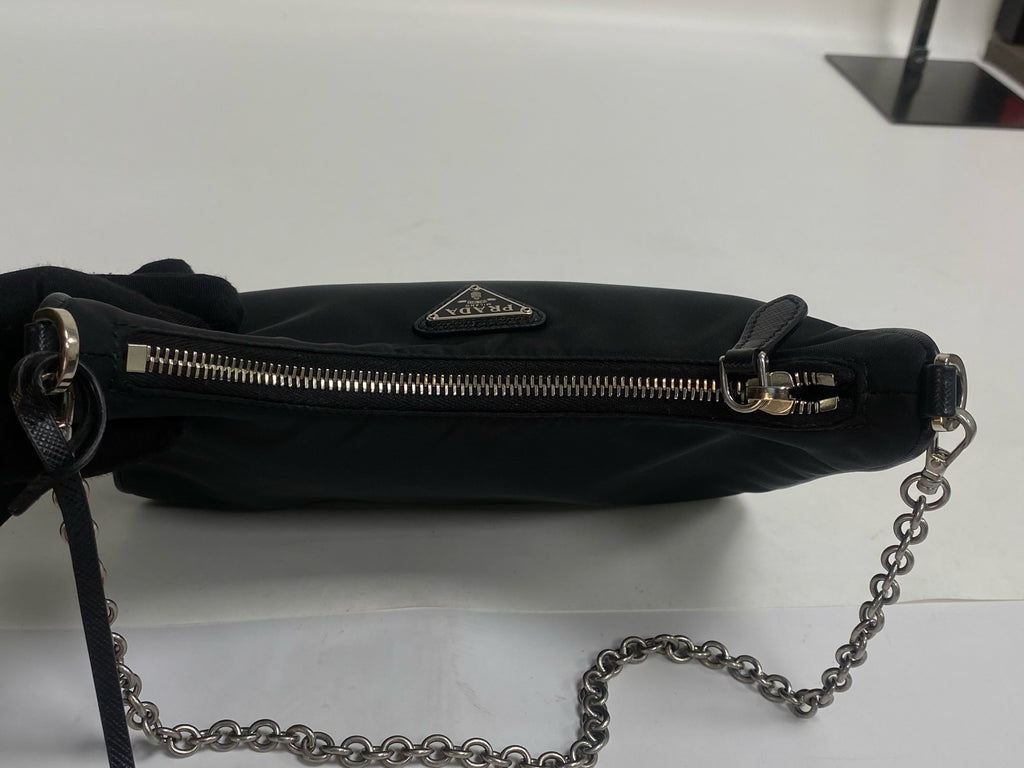 Prada Prada Re-Edition 2005 Recycled Nylon Three-in-One Handbag Cordura Black Shoulder Bag 1BH204_R064_F0002_V_V9L