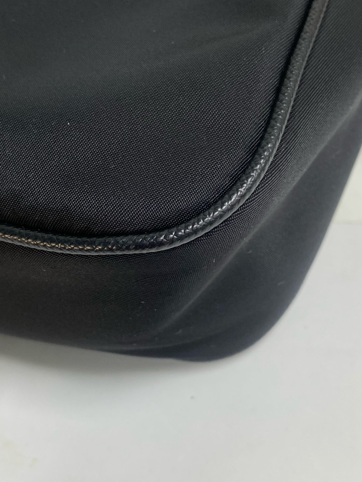 Prada Prada Re-Edition 2005 Recycled Nylon Three-in-One Handbag Cordura Black Shoulder Bag 1BH204_R064_F0002_V_V9L
