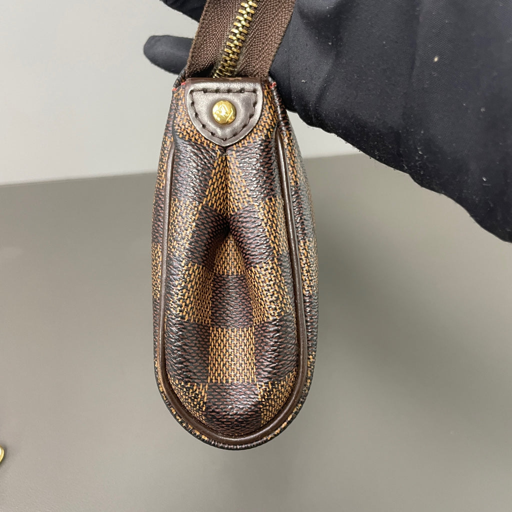 Louis Vuitton Ethylene vinyl acetate (EVA)