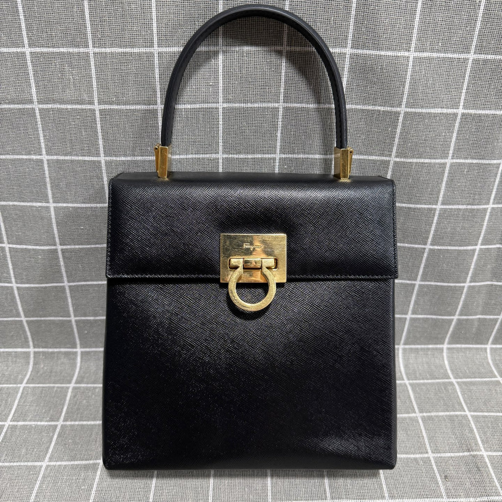 Salvatore Ferragamo 749181