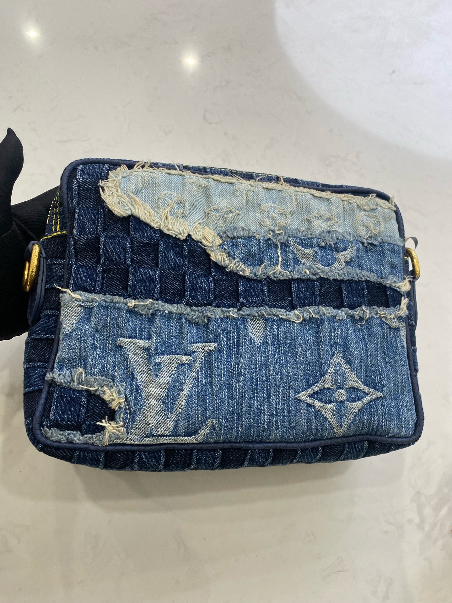 Louis Vuitton Shoulder Bag