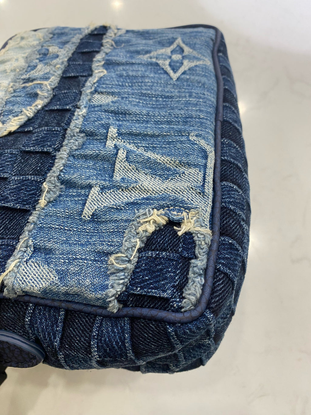 Louis Vuitton Shoulder Bag