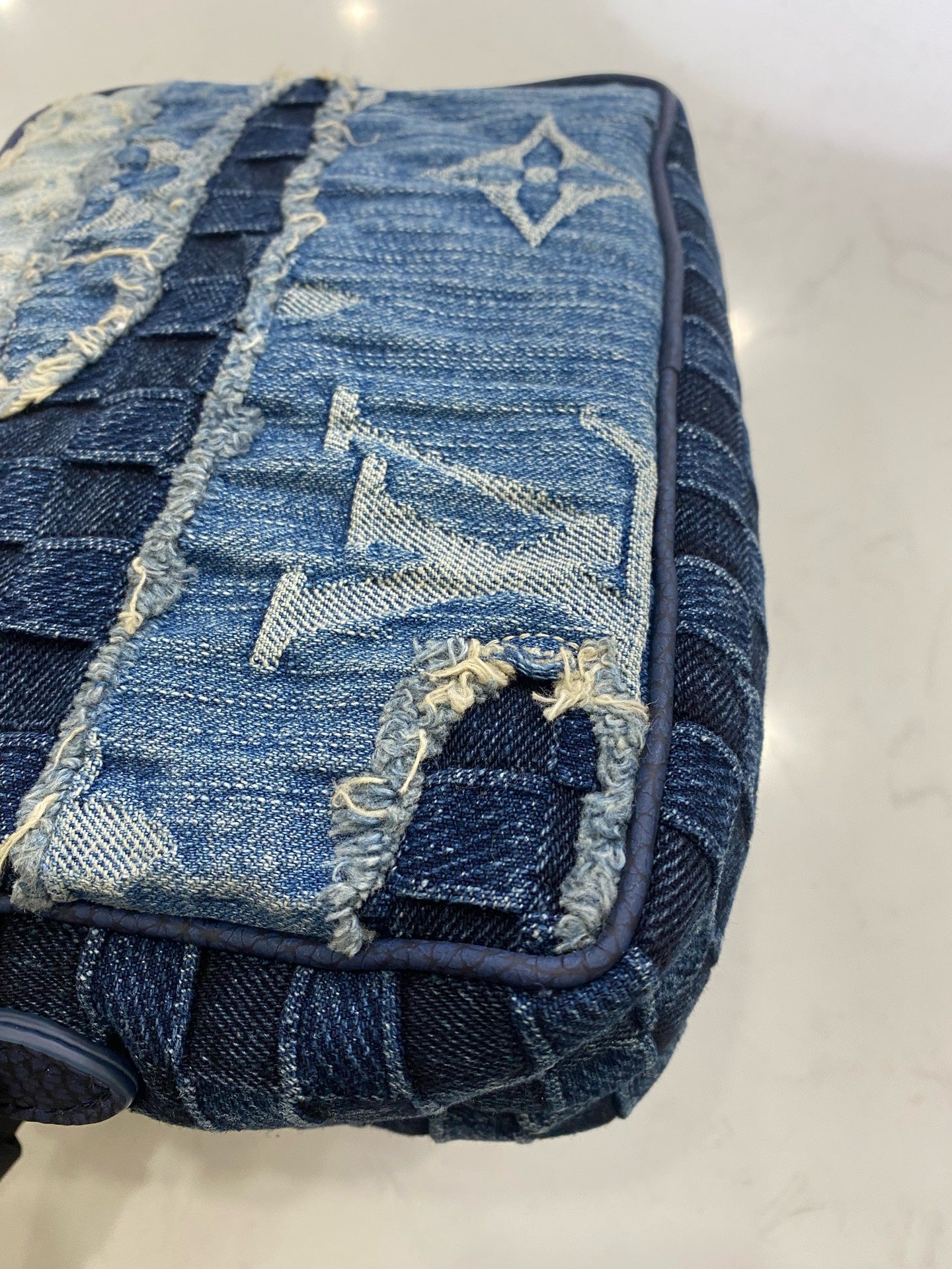 Louis Vuitton Shoulder Bag