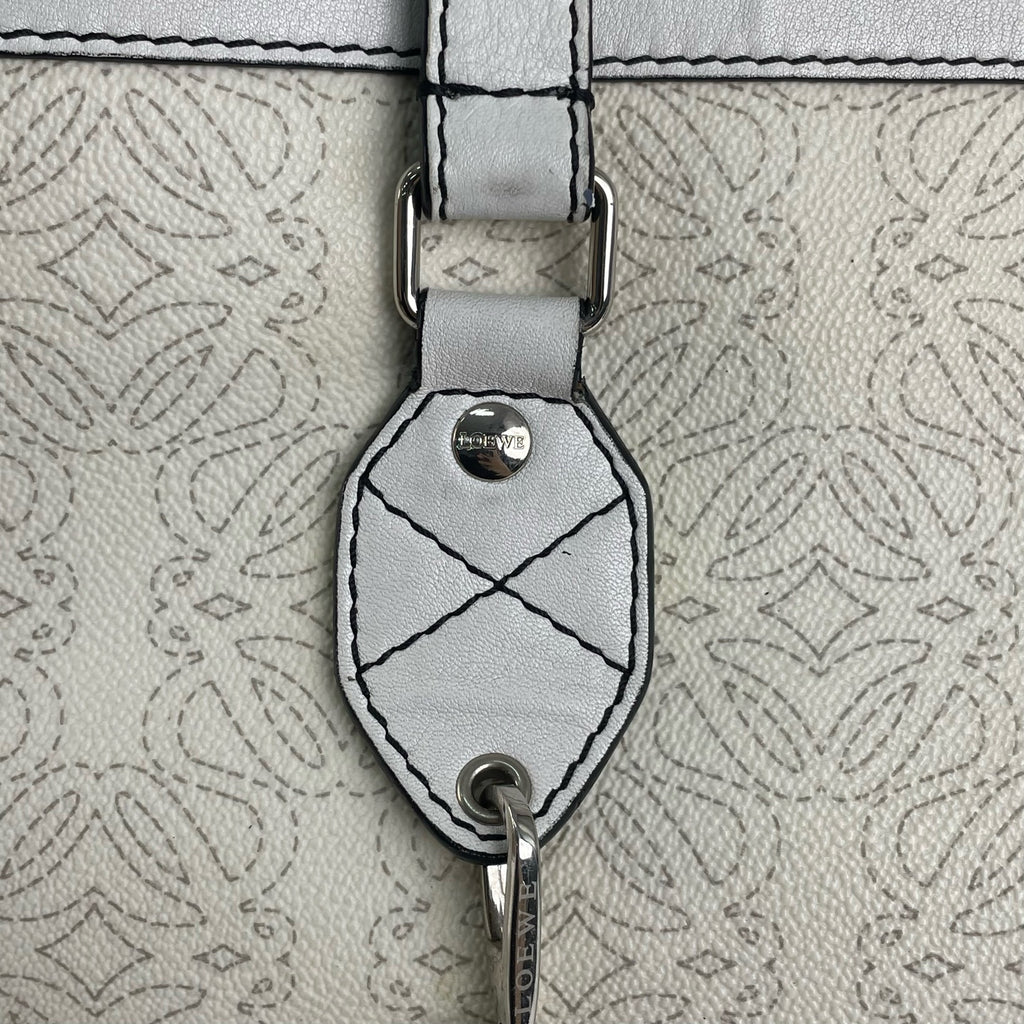 Loewe Beige