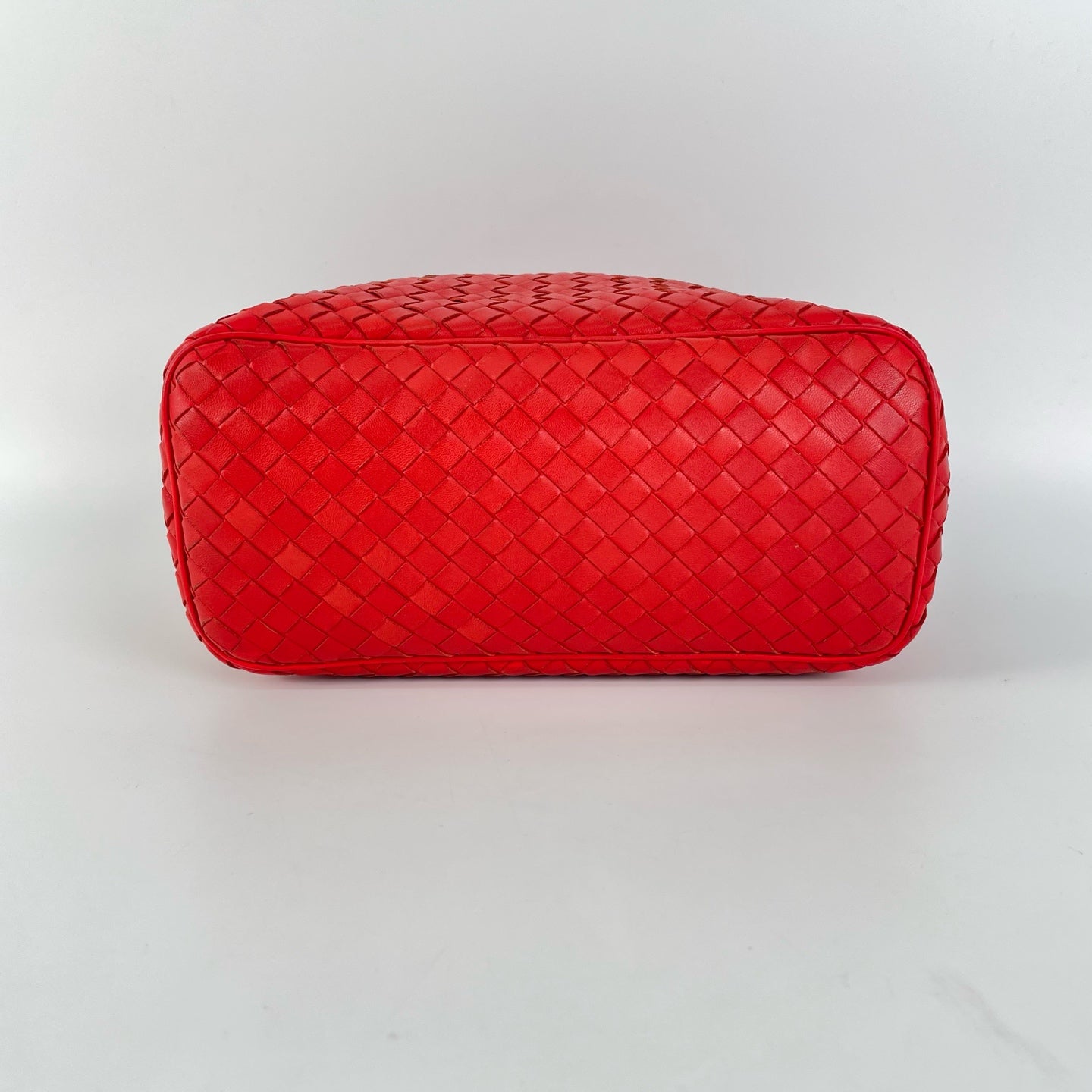 Bottega Veneta Red Shoulder Bag 239988-V0016-6577