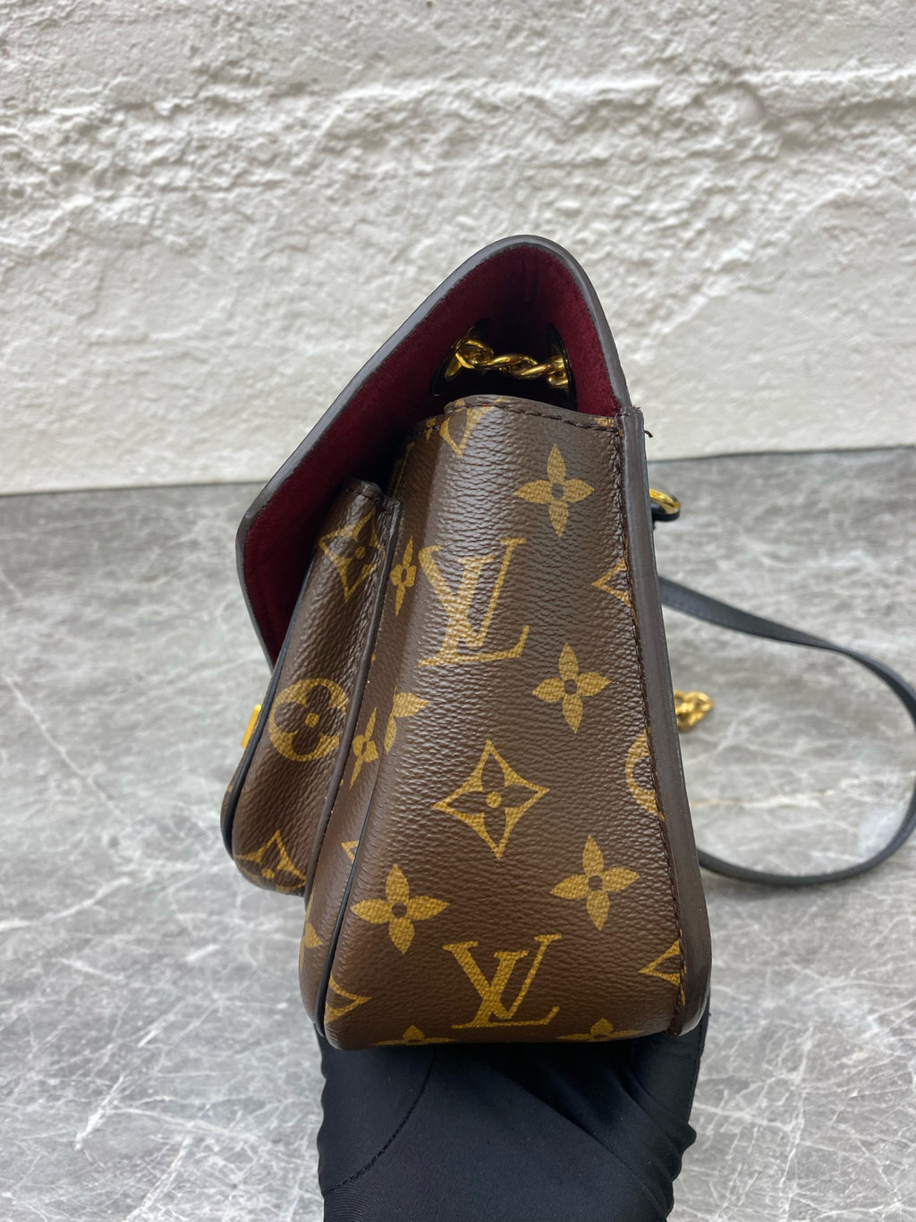 Louis Vuitton Messenger Bag