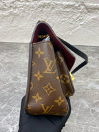 Louis Vuitton Messenger Bag
