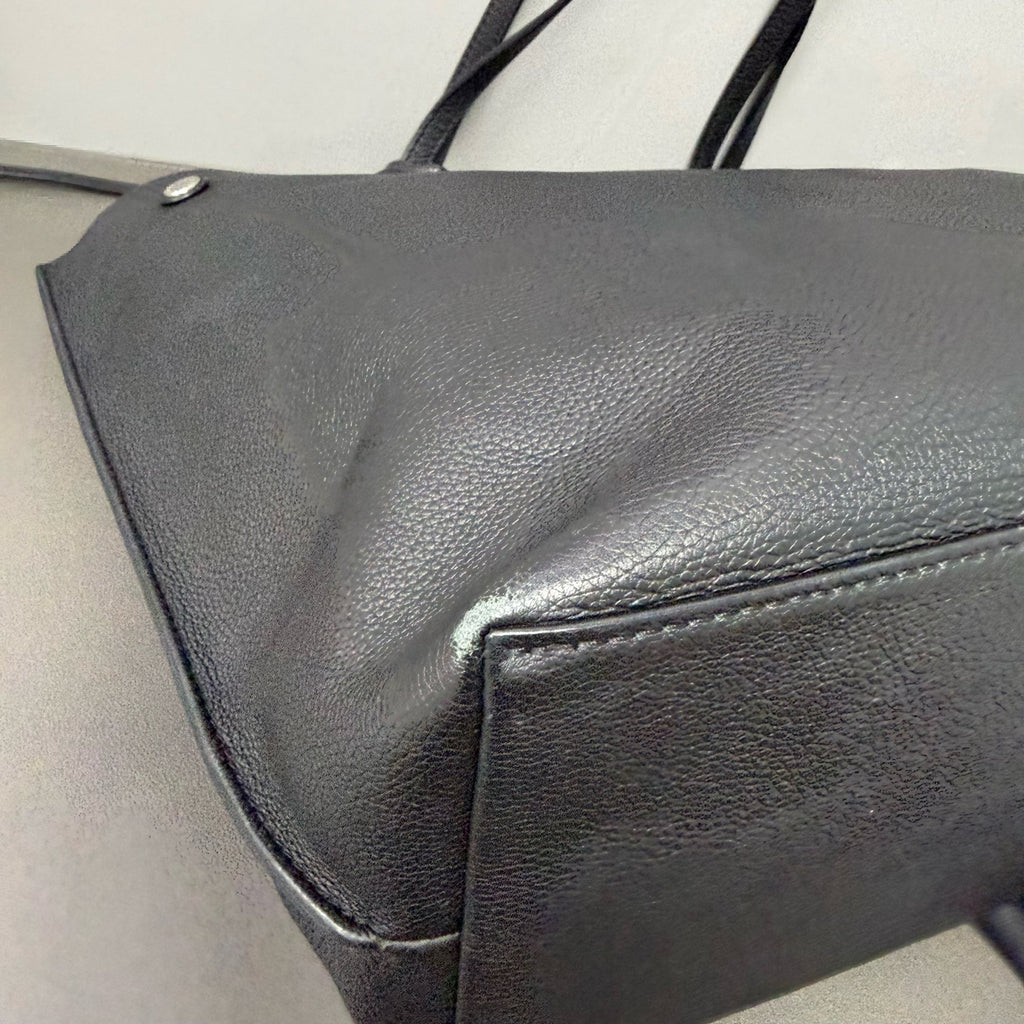 Louis Vuitton Black