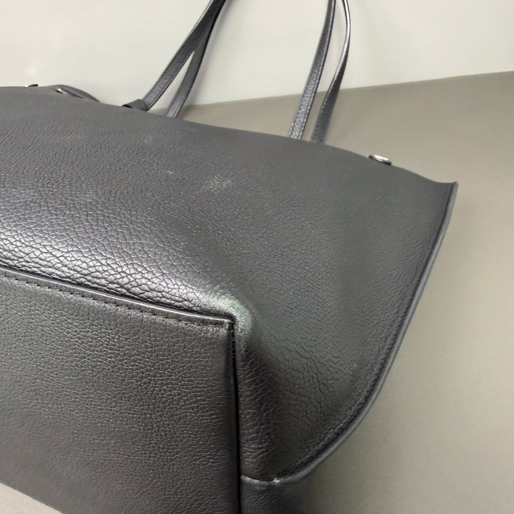 Louis Vuitton Black