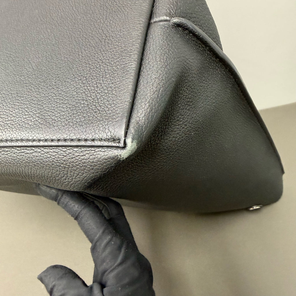 Louis Vuitton Black
