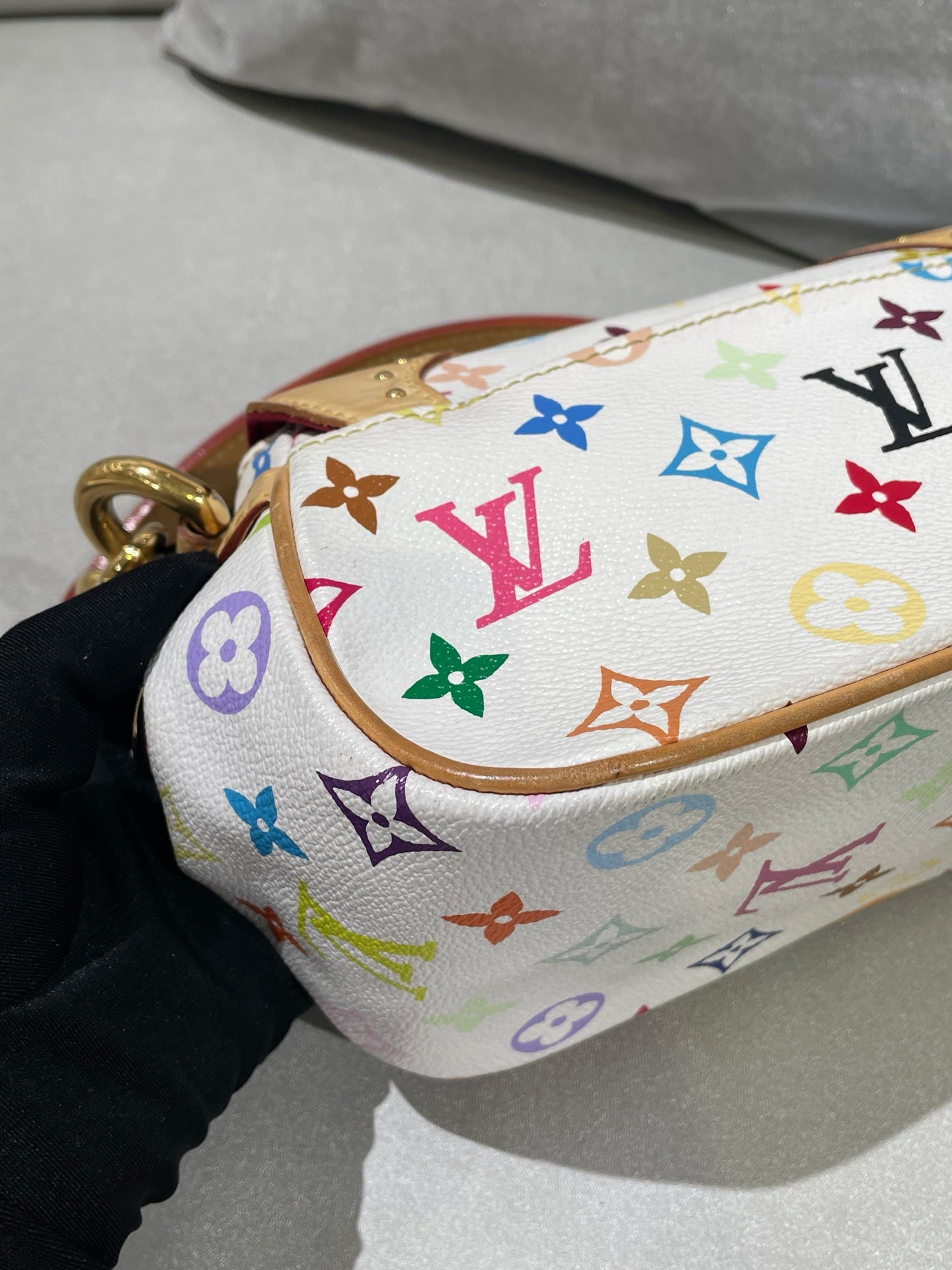 Louis Vuitton Shoulder Bag