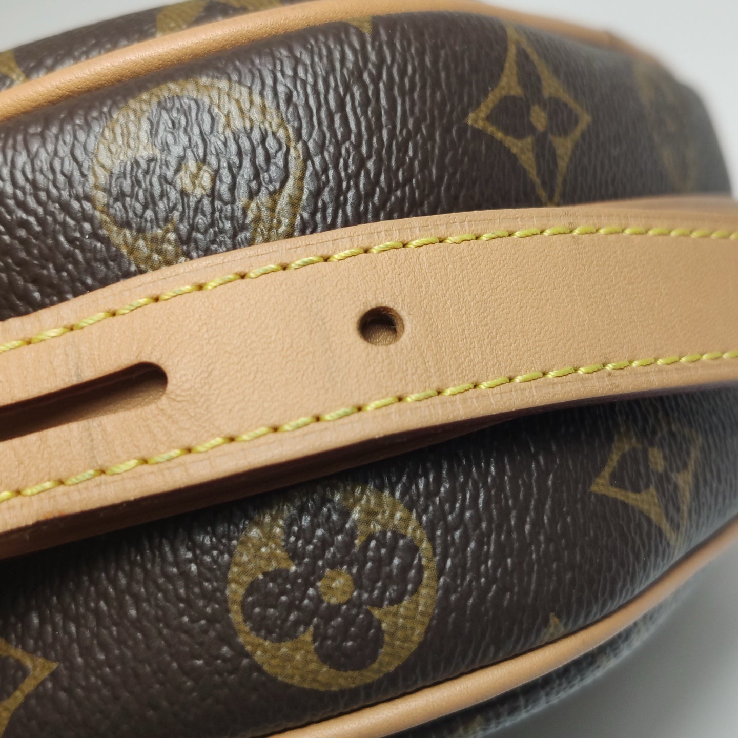 Louis Vuitton Crossbody M45149