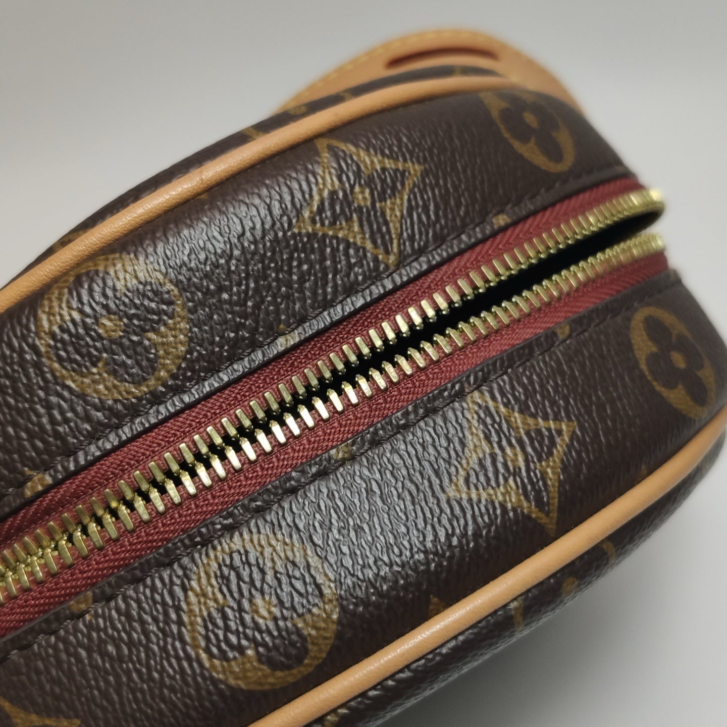 Louis Vuitton Crossbody M45149