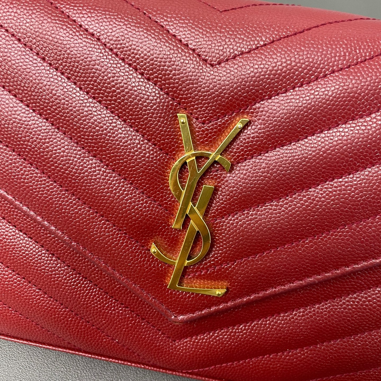 Saint laurent Gold