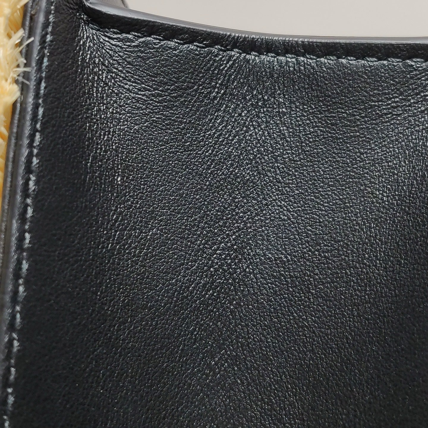 Bvlgari Crossbody 290961