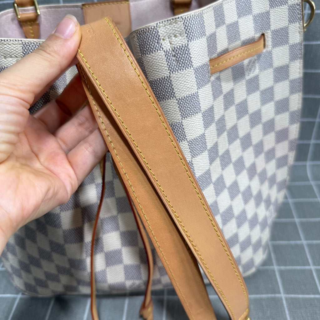 Louis Vuitton N41579