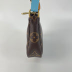 Louis Vuitton Clutch