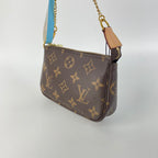 Louis Vuitton Clutch