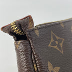 Louis Vuitton Clutch