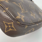 Louis Vuitton Clutch