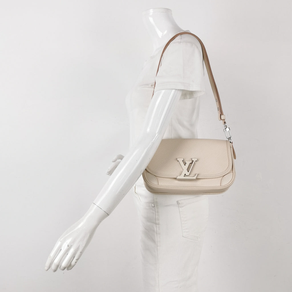 Louis Vuitton Buci Shoulder Bag M59457