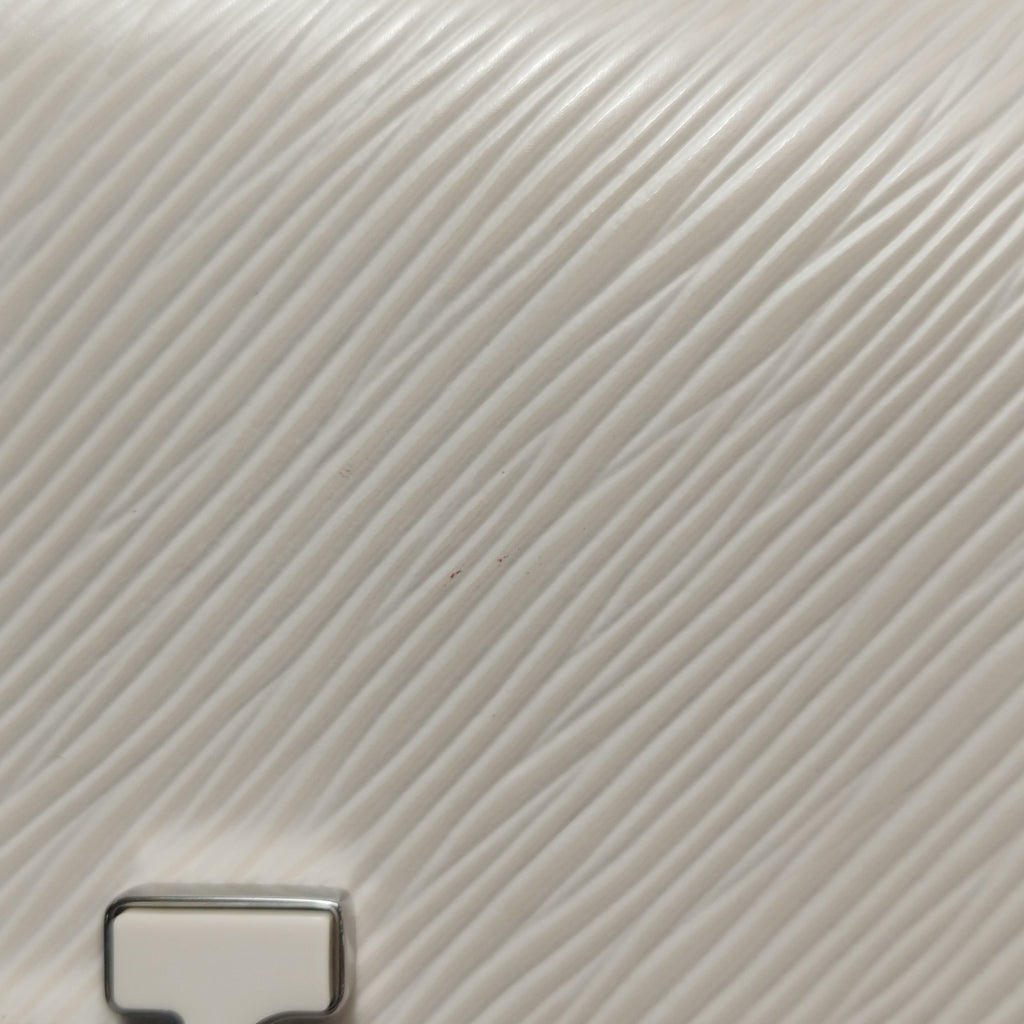 Louis Vuitton Buci Shoulder Bag M59457