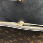 Louis Vuitton Néonoé Shoulder Bag M44020