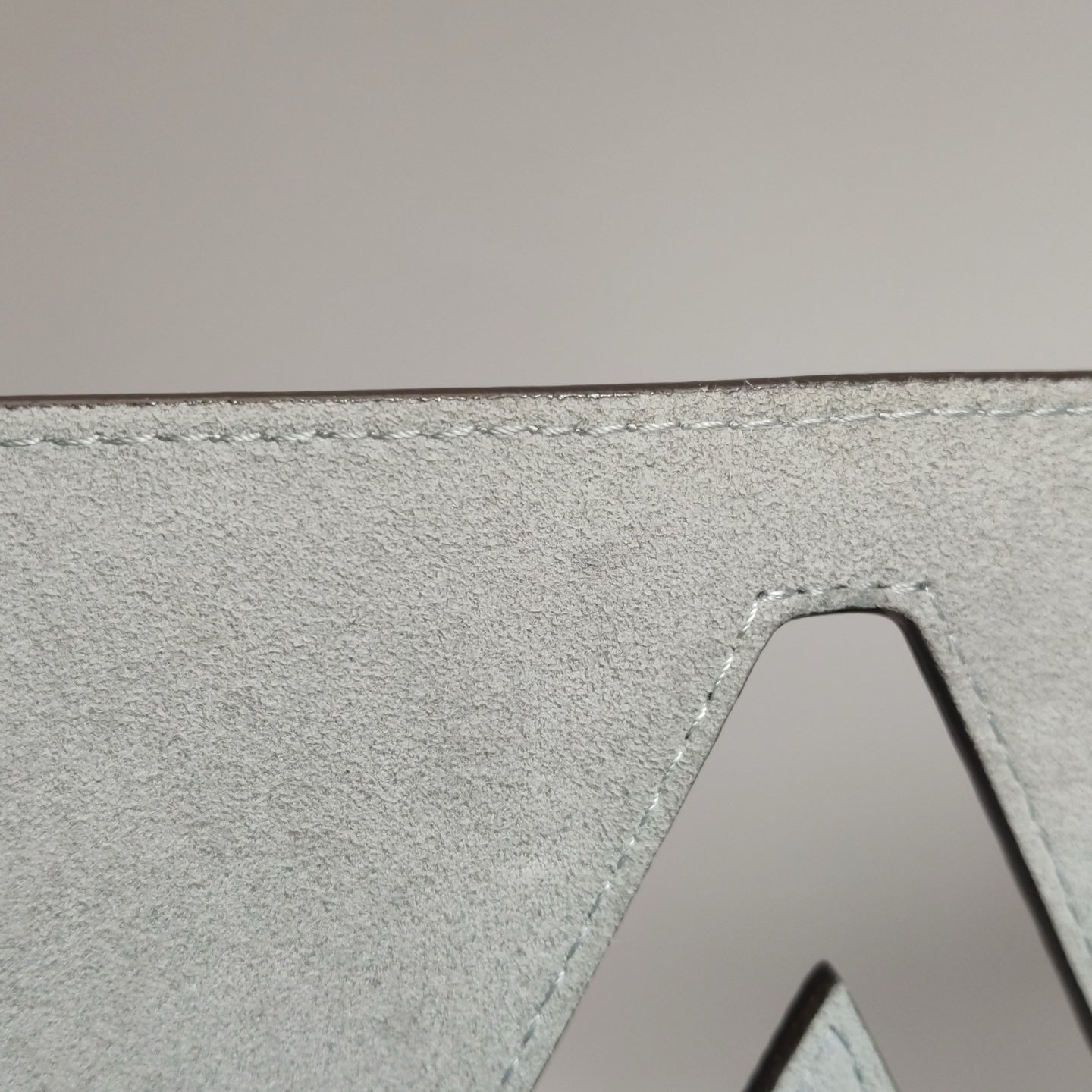 Louis Vuitton Crossbody M57319