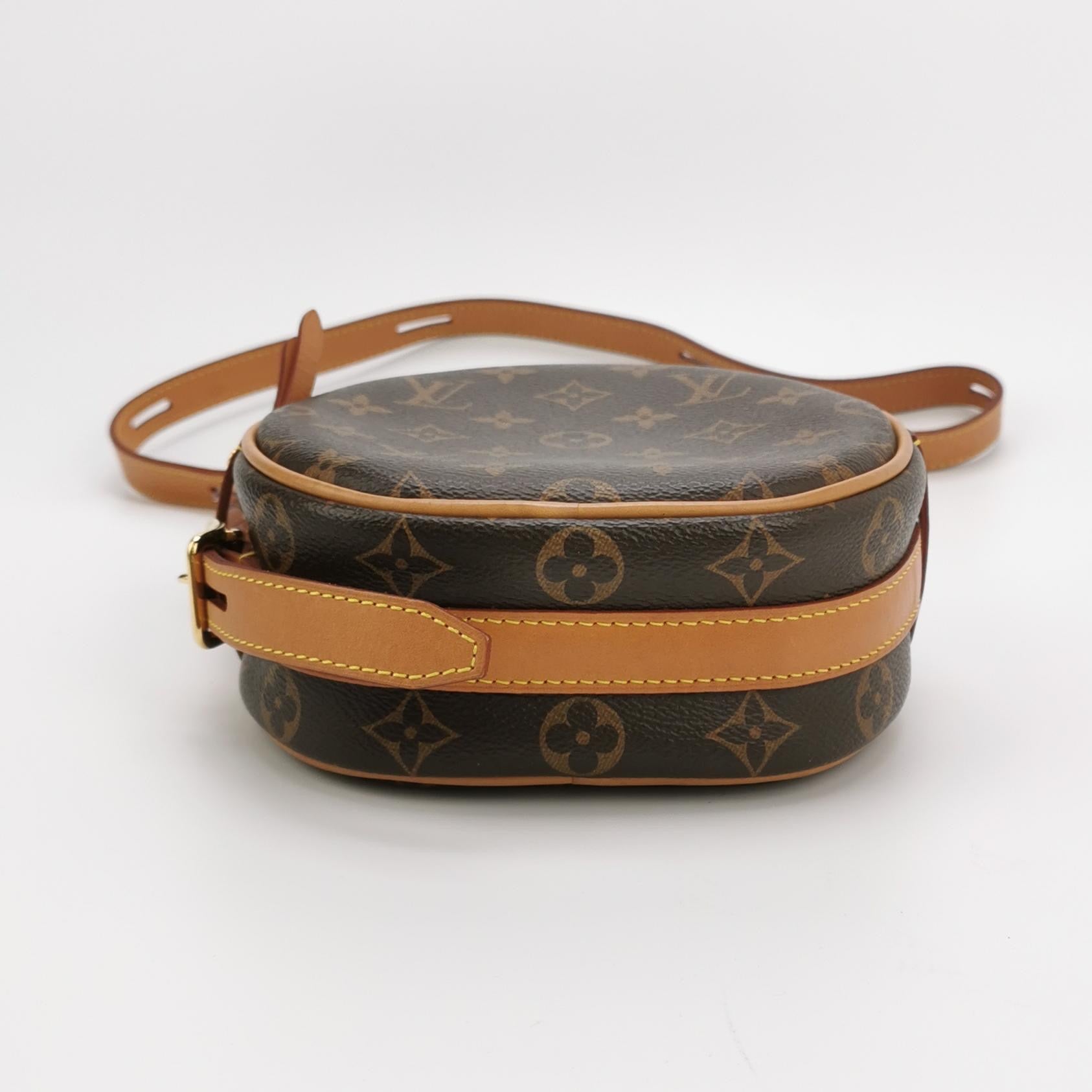 Louis Vuitton Boîte Chapeau Souple Crossbody M45578