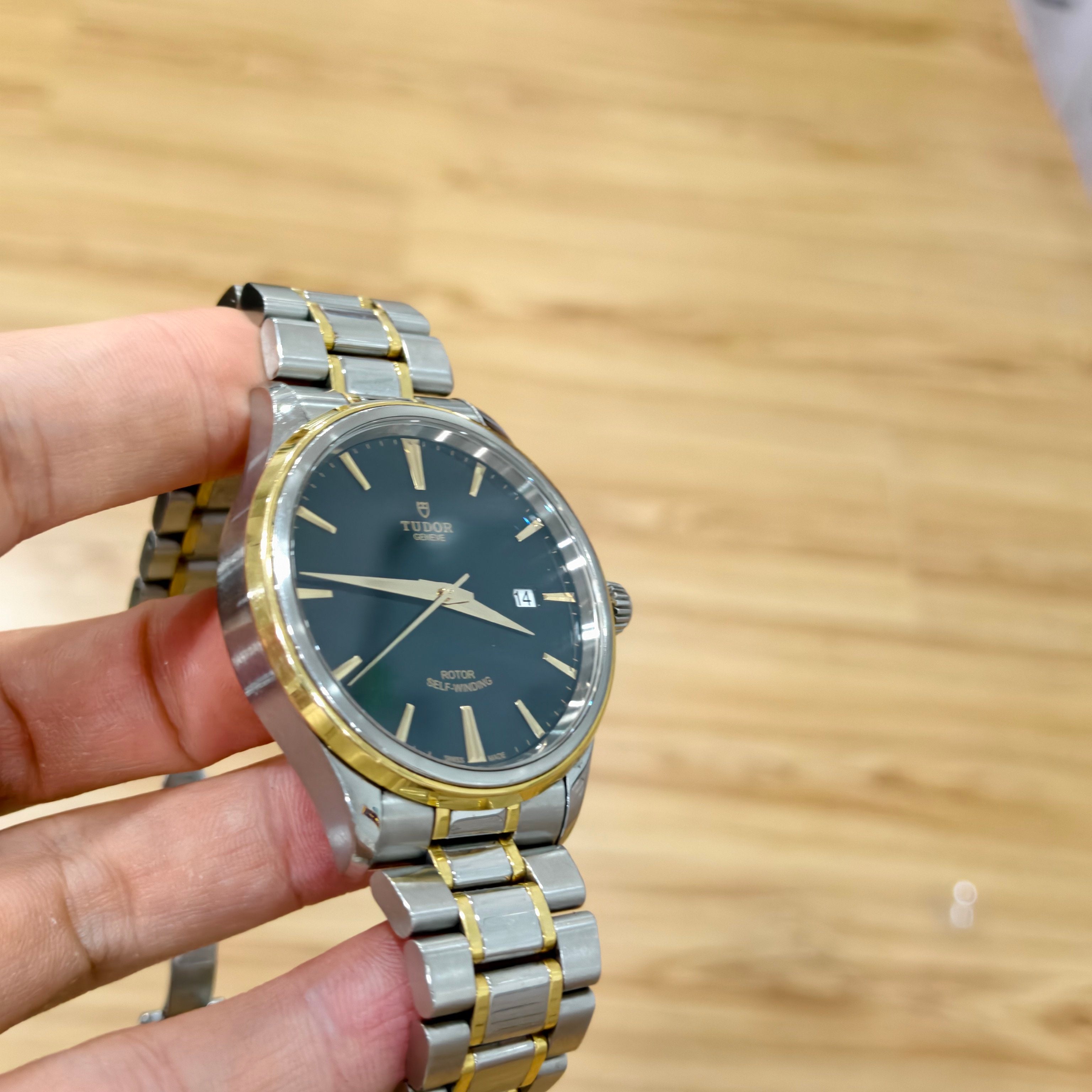 Tudor Fashion Series 41 millimeters m12703-0003