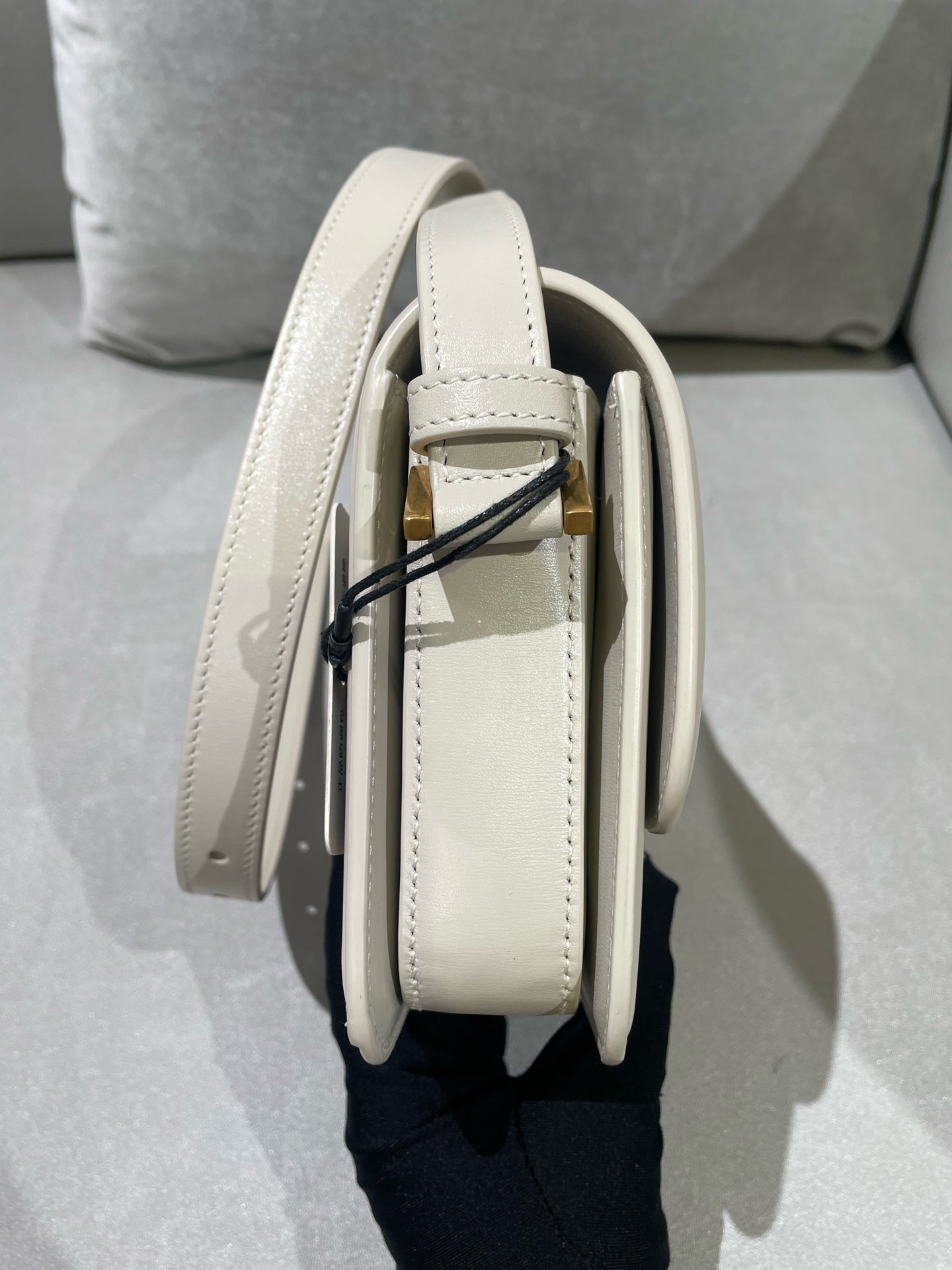 Saint laurent Monogram shoulder bag White Crossbody 6343060SX0W9207