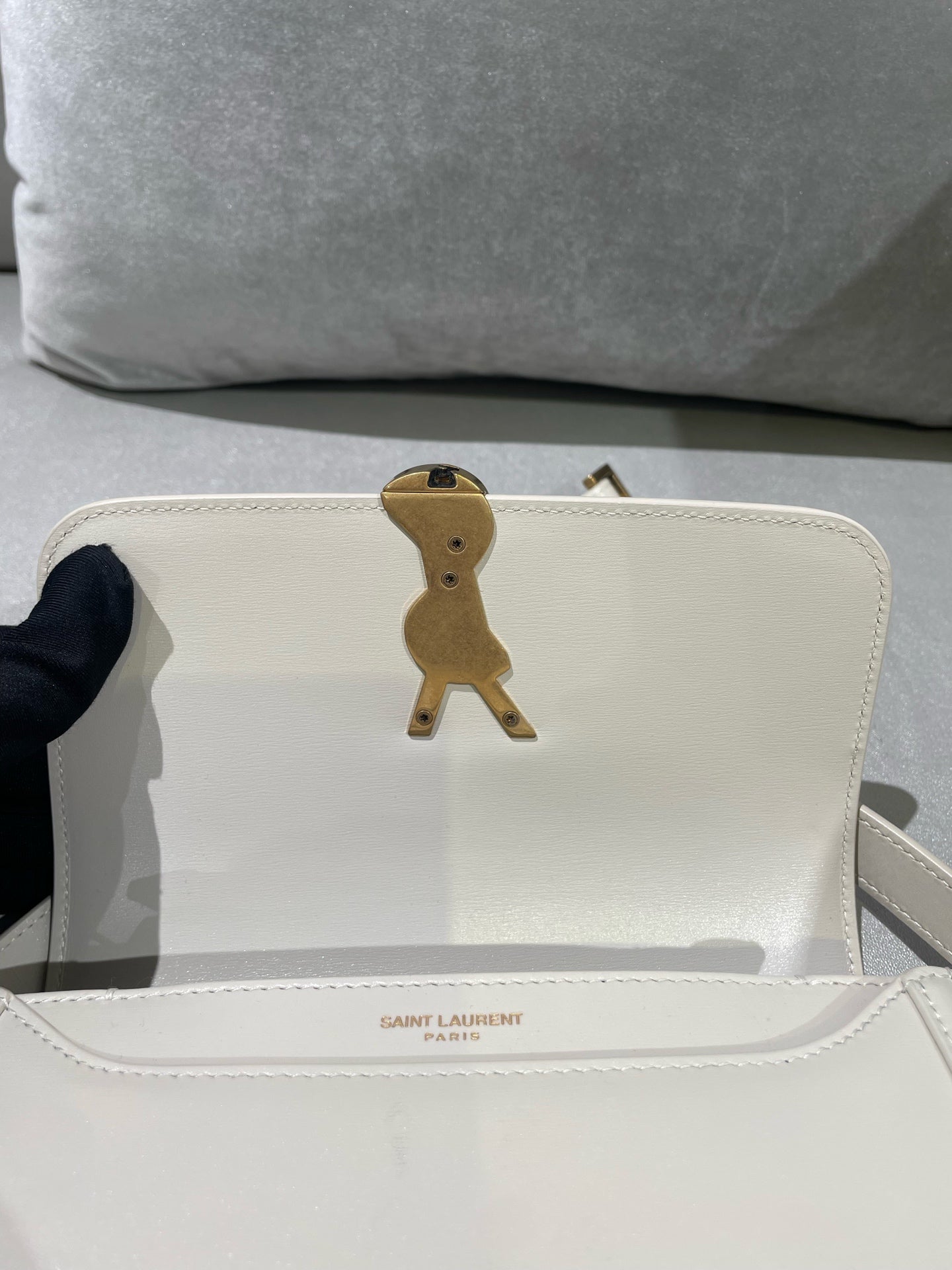 Saint laurent Monogram shoulder bag White Crossbody 6343060SX0W9207