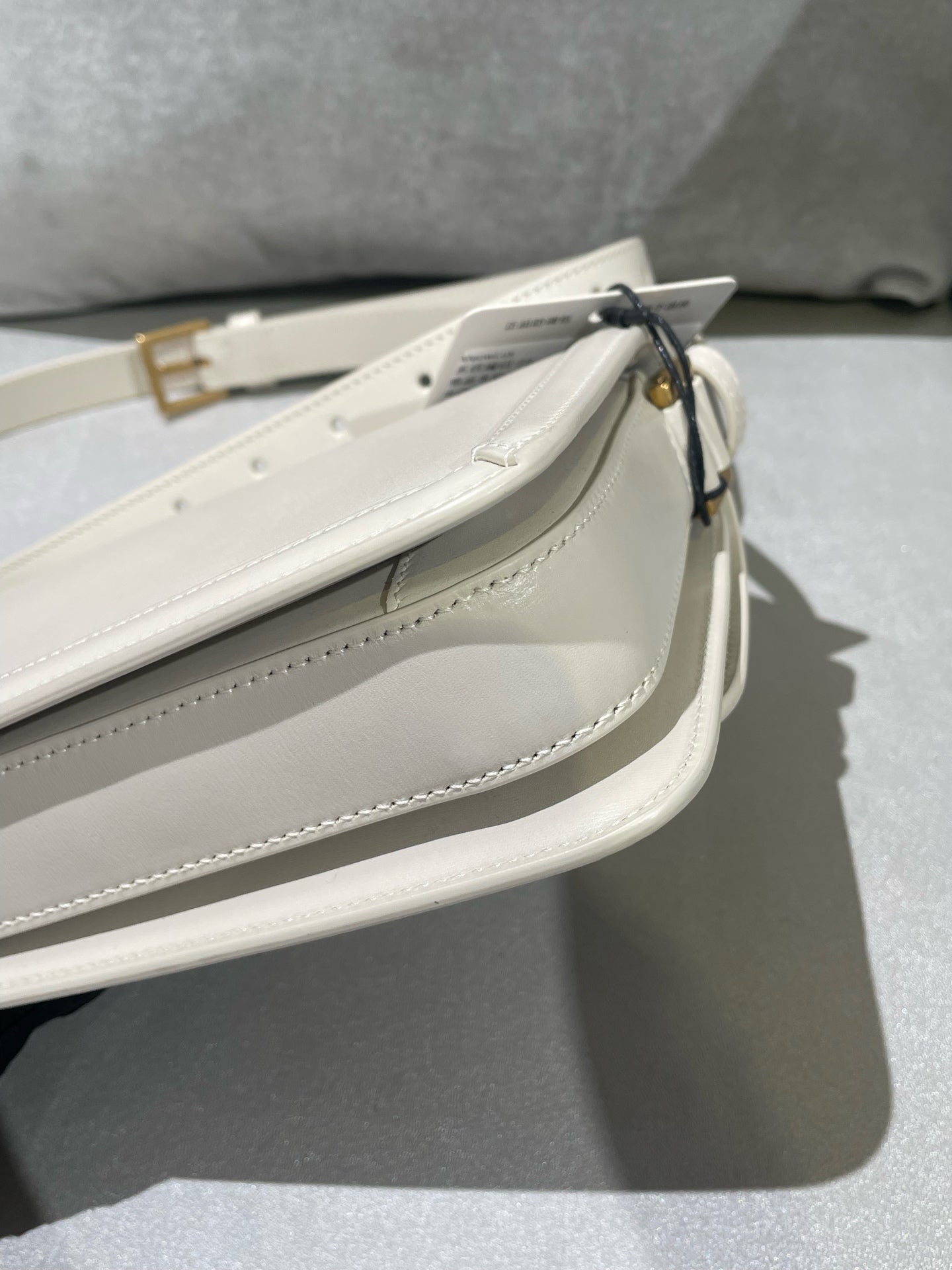 Saint laurent Monogram shoulder bag White Crossbody 6343060SX0W9207