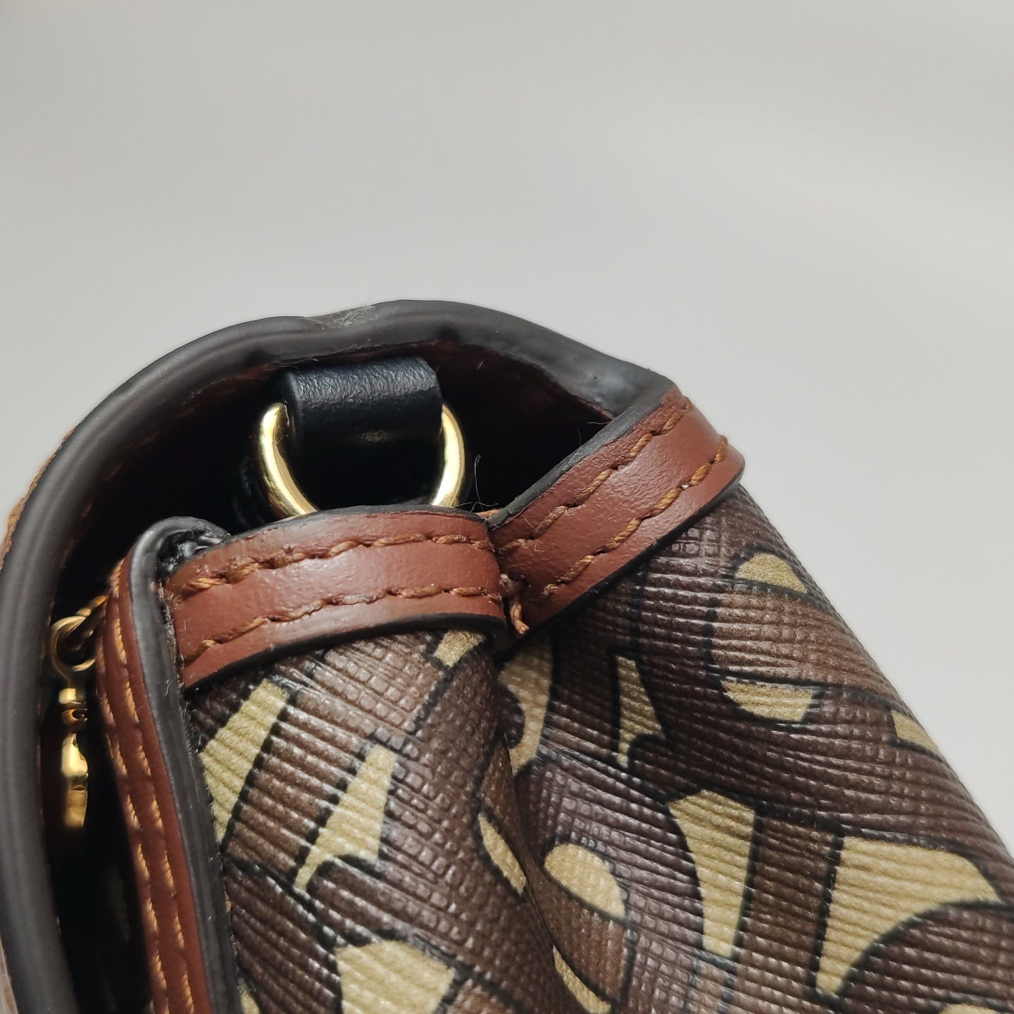 Burberry Other Crossbody 80207231