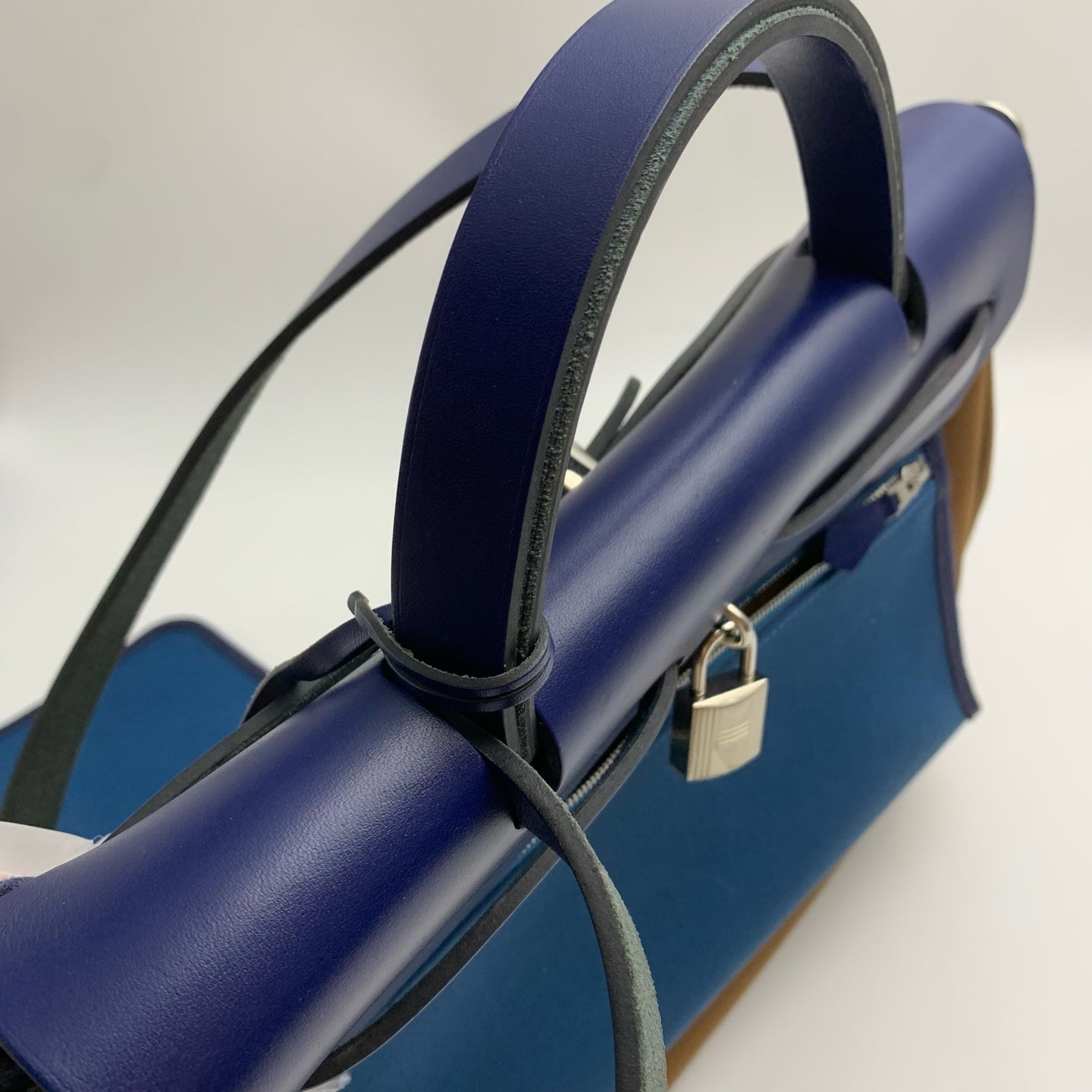 Hermes Blue H082268CKAR