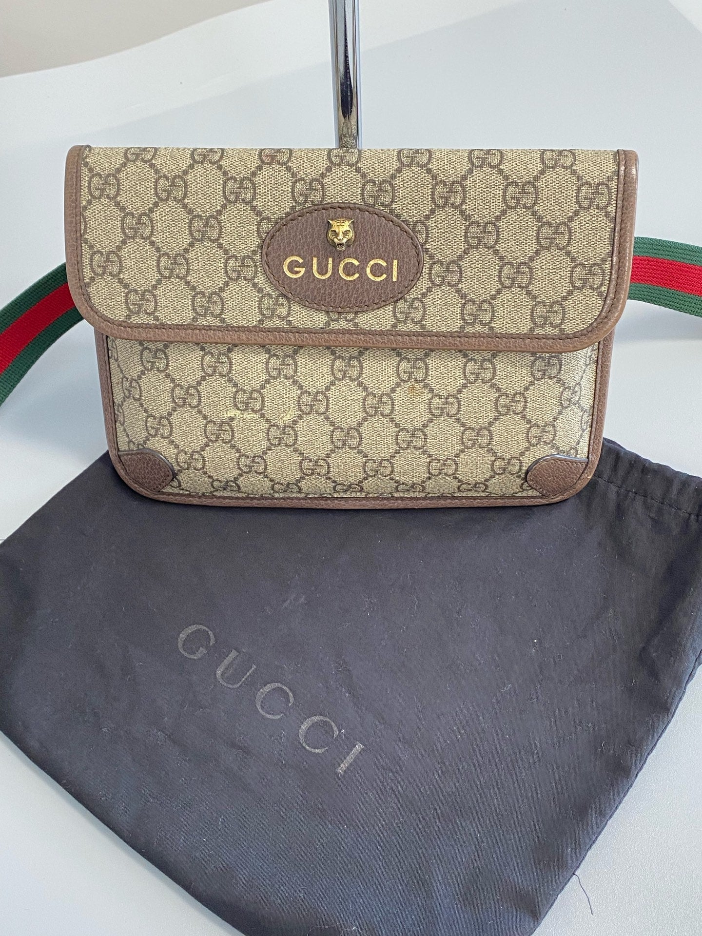 Gucci Sling Bag 4939309C2VT8745