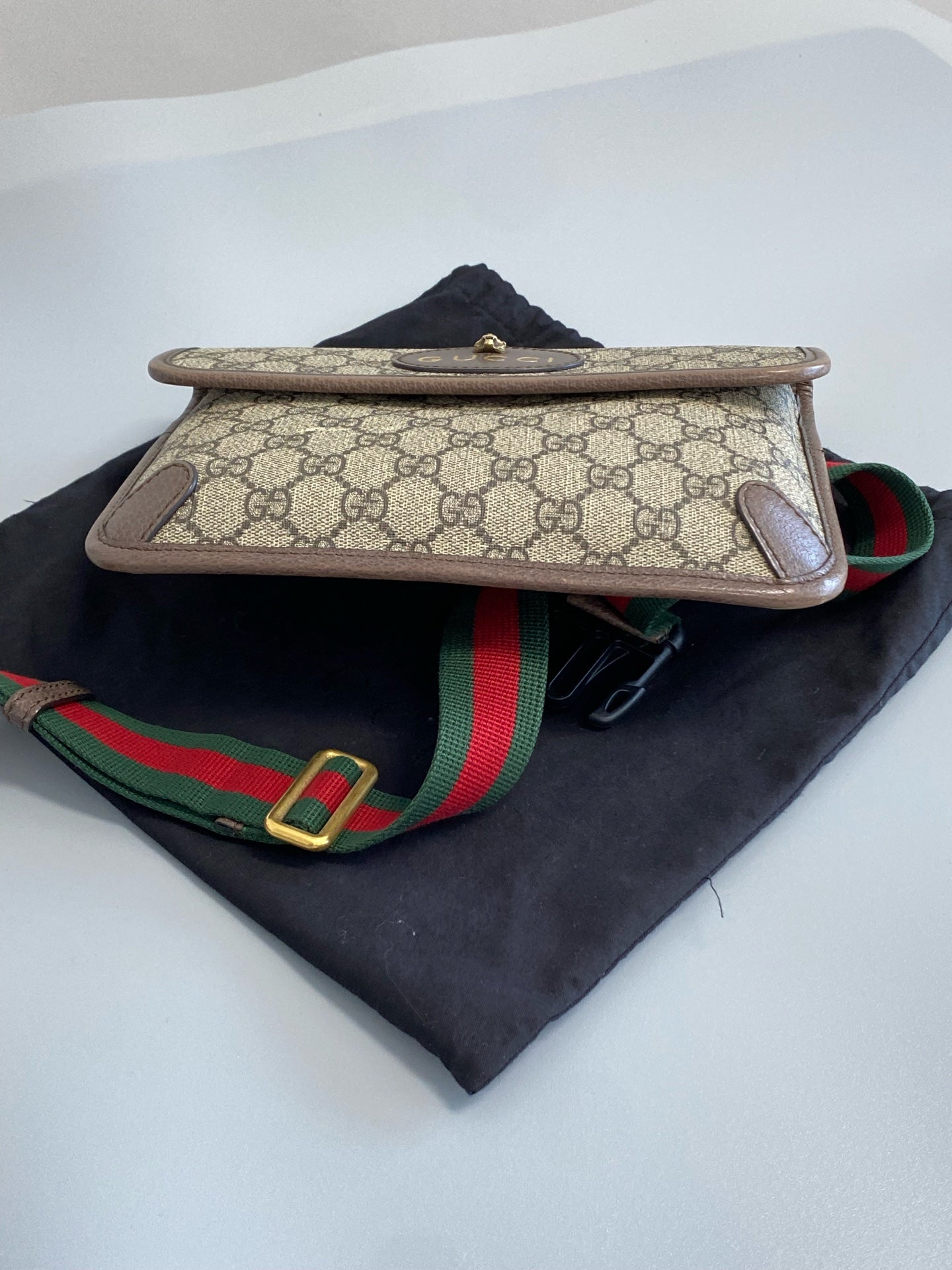 Gucci Sling Bag 4939309C2VT8745