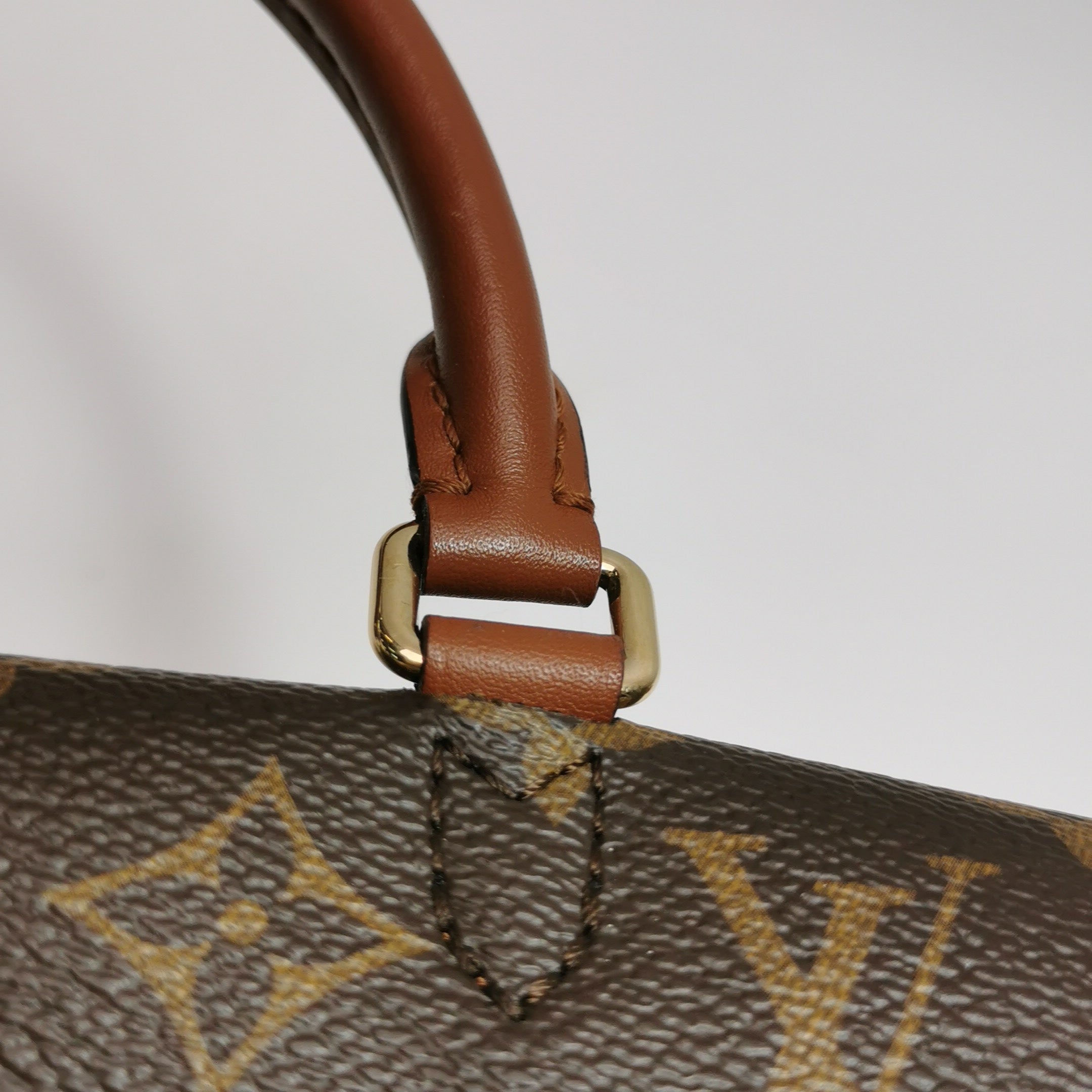Louis Vuitton Other Crossbody M44353