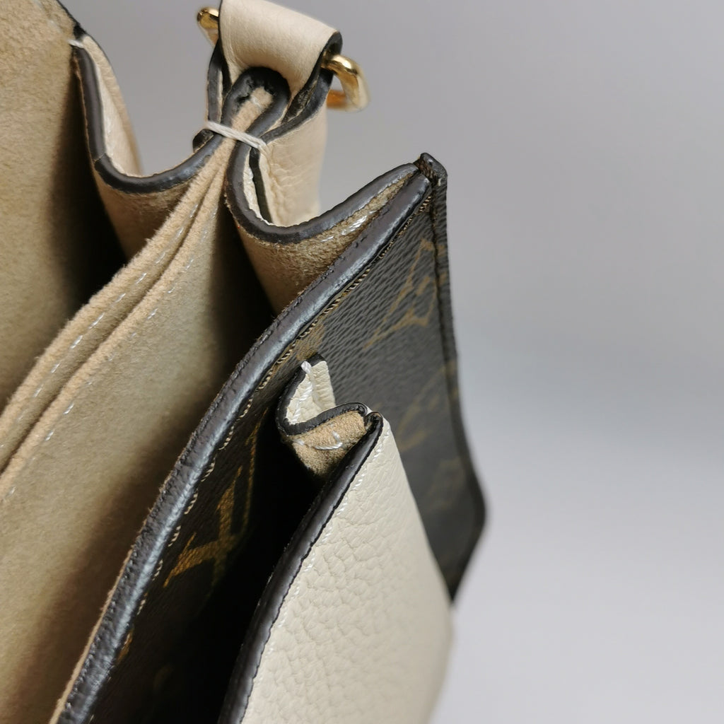 Louis Vuitton Other Crossbody M44353