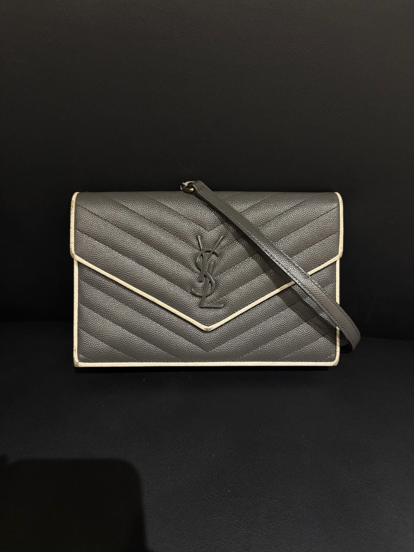 Saint laurent