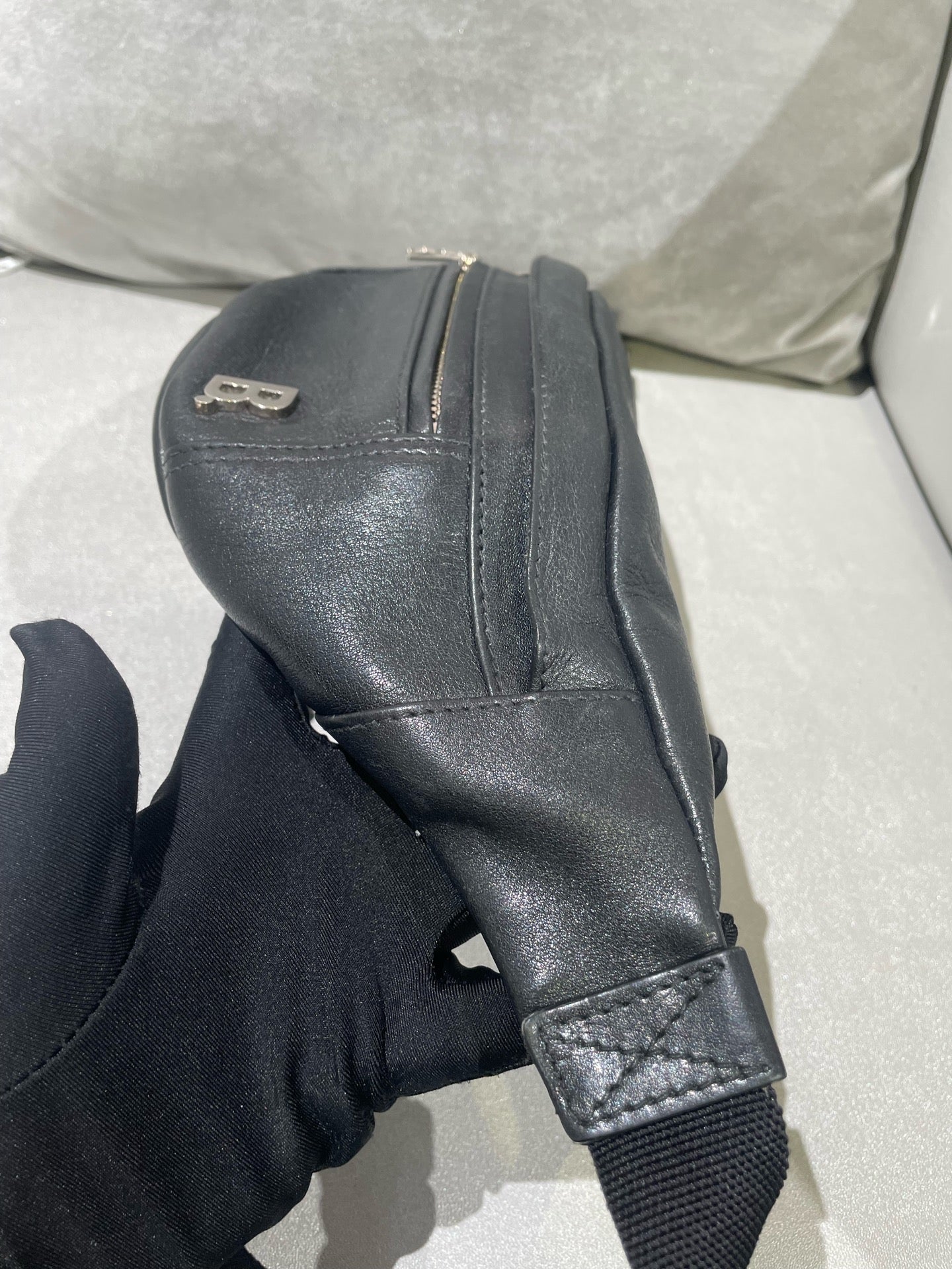Balenciaga Belt Bag & Fanny Pack 580028-1EU1N-1000