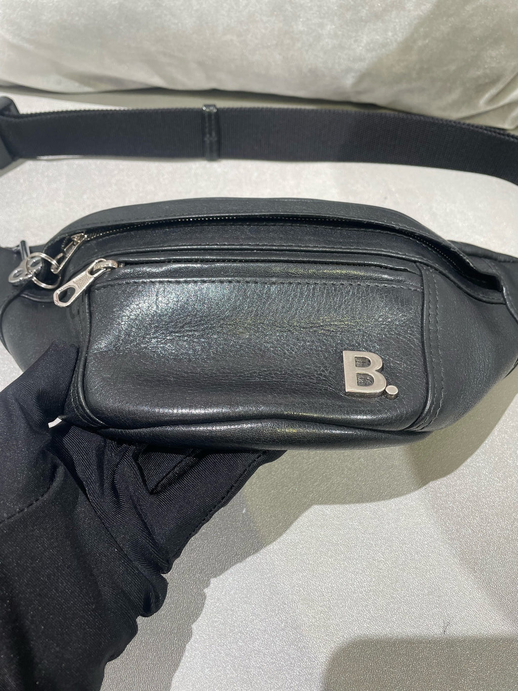 Balenciaga Belt Bag & Fanny Pack 580028-1EU1N-1000