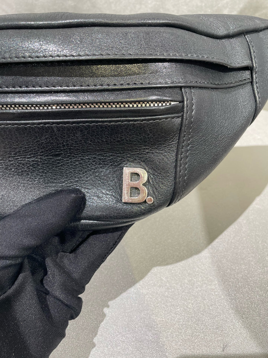 Balenciaga Belt Bag & Fanny Pack 580028-1EU1N-1000
