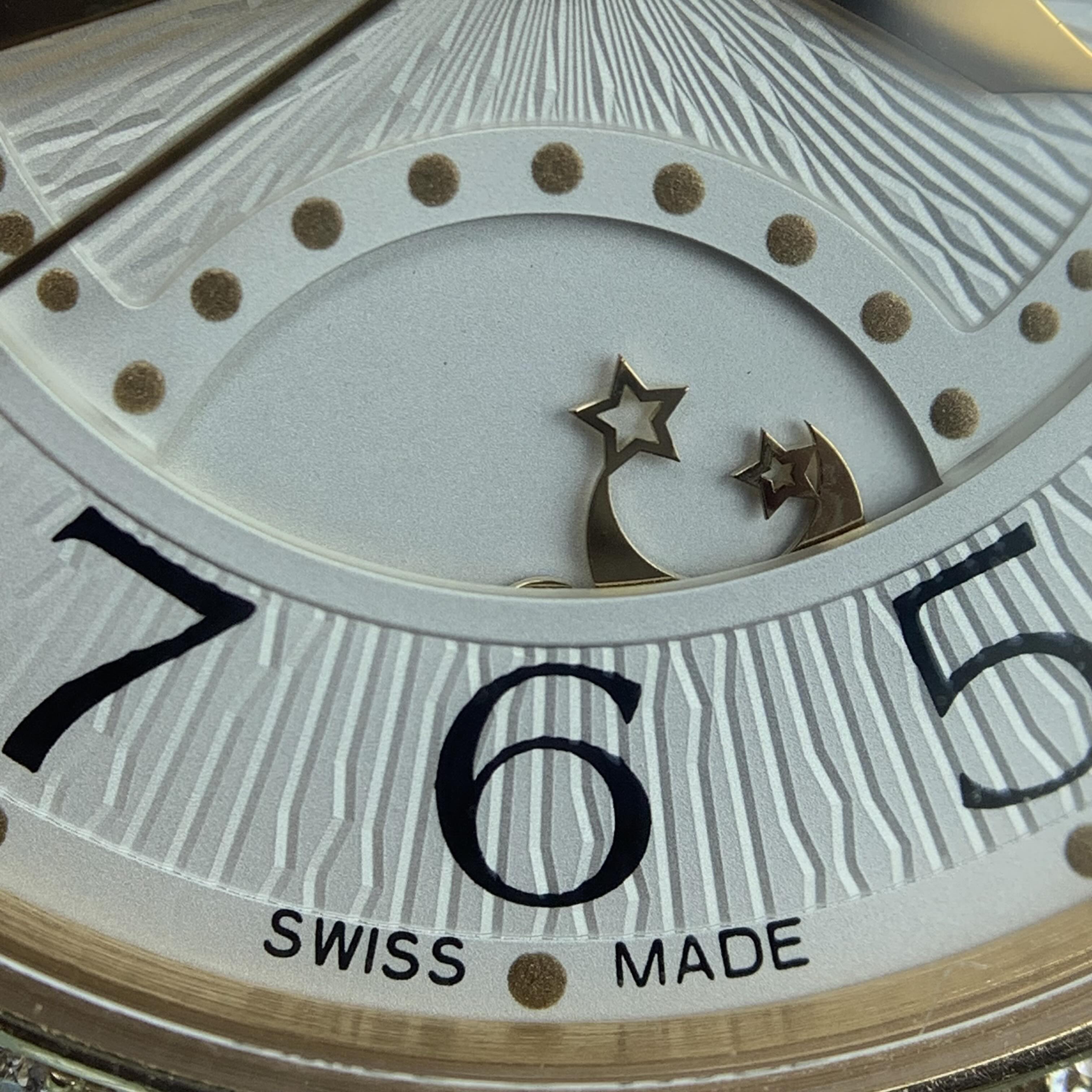 Jaeger LeCoultre RENDEZ-VOUS CLASSIC Date Series Watch 29 millimeters Q3462430